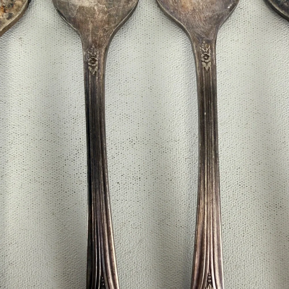 4 International Silverplate SALAD FORKS Mary Lou Devonshire Wm Rogers 6 1/8